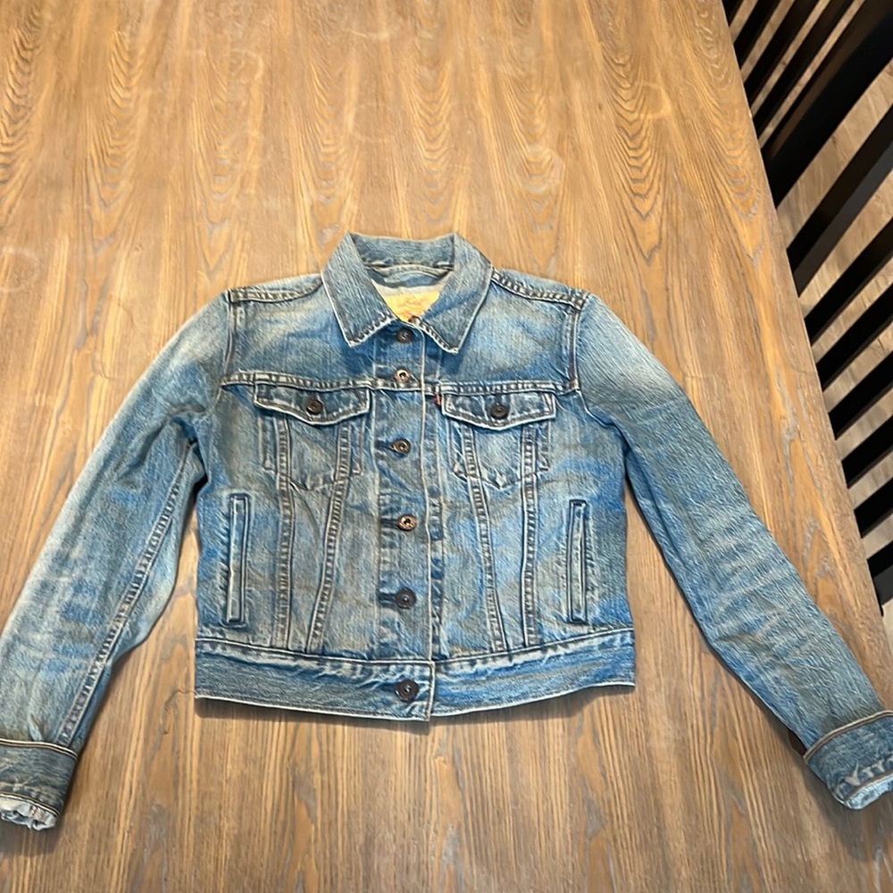Levi denim jacket
